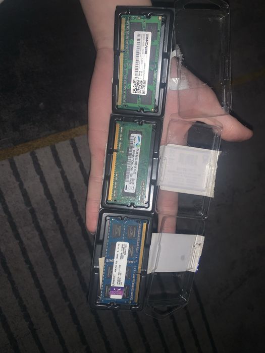 Продам оперативную память для ноутбцков DDR3 в наличии 3шт
