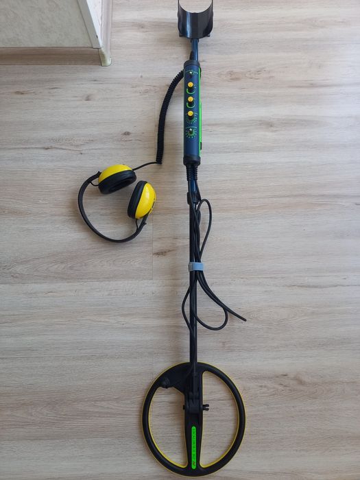 Продаётся подводный металлоискатель Minelab Excalibur 2.