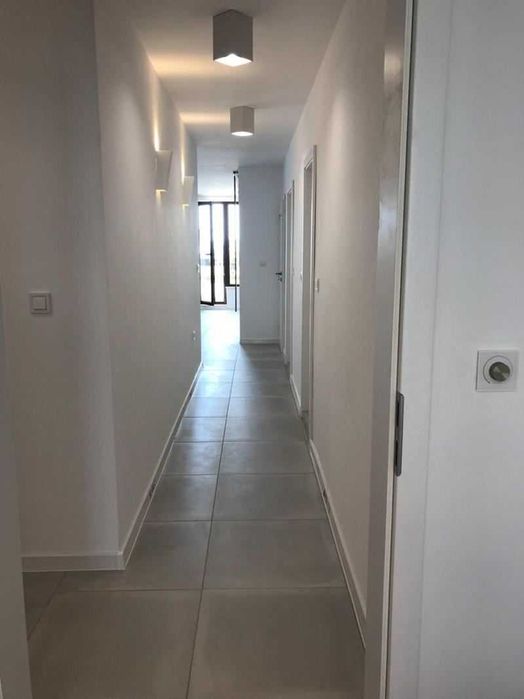 Четиристаен апартамент в ж.к. Надежда 3