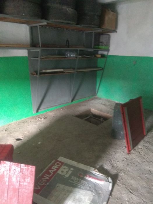 Продаю гараж 4*8 ,6 мрн!