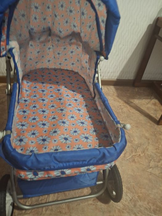Коляска игрушечная россия