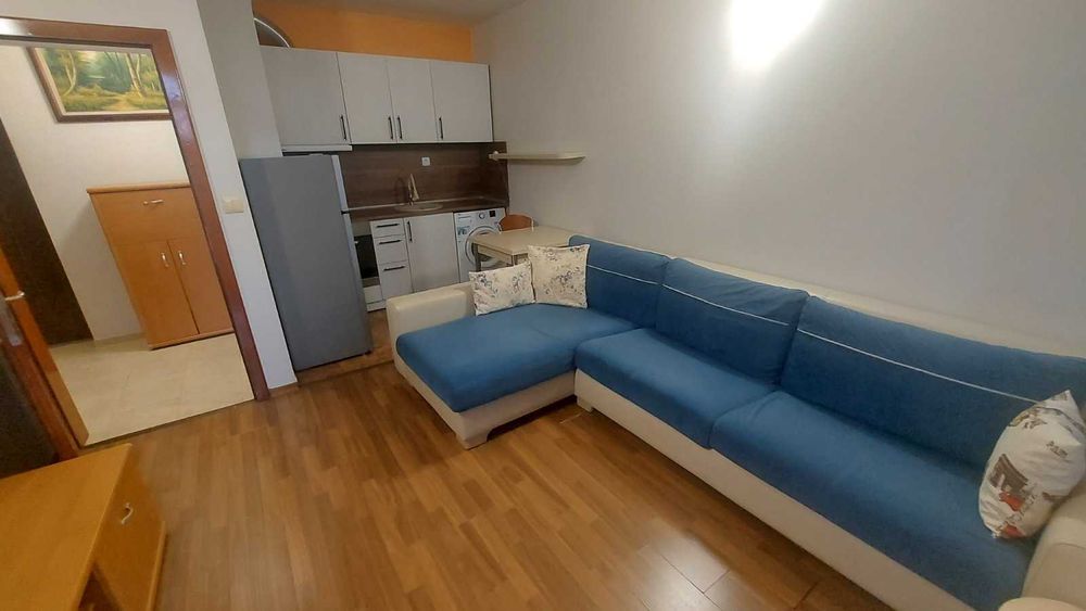 Двустаен апартамент в кв. Тракийски, град Хасково