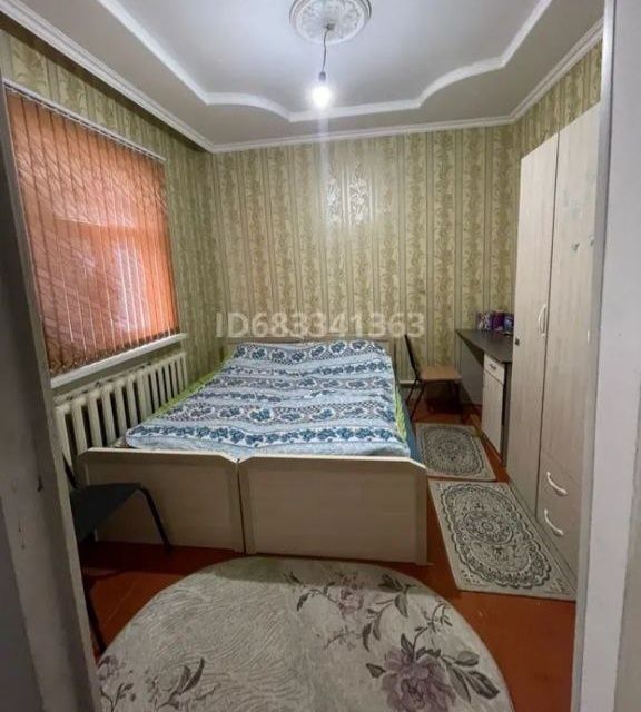 Уй сатылады.112 кварталда