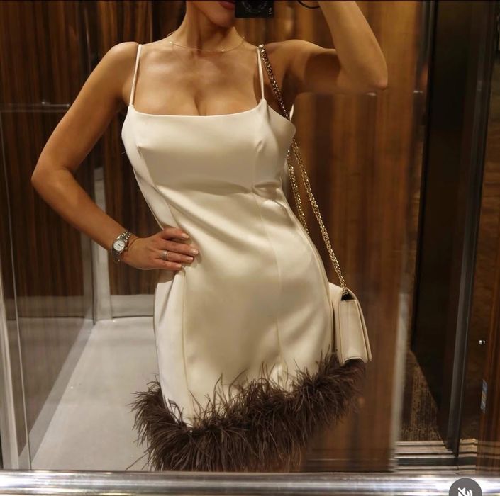 Zara дамска рокля с пера