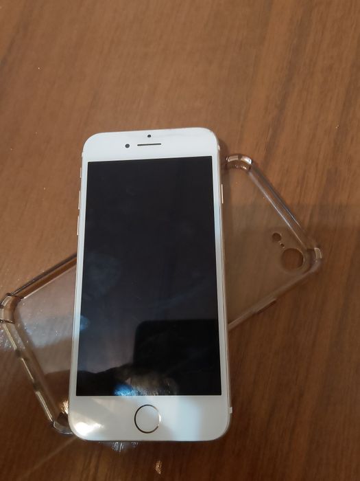 Iphone  айфон 7.