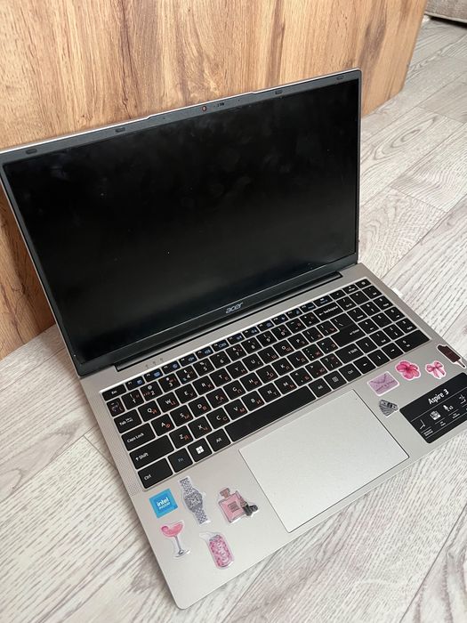 ноутбук Acer aspire 3