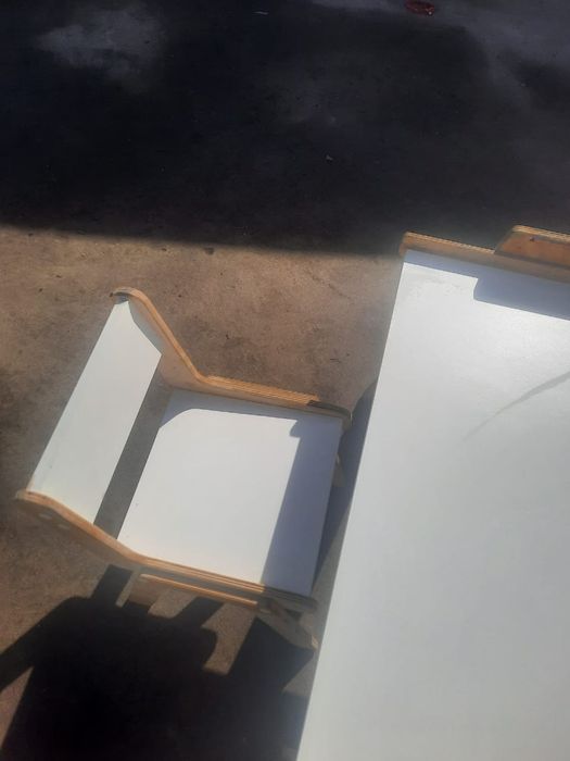 Детский стол и стул