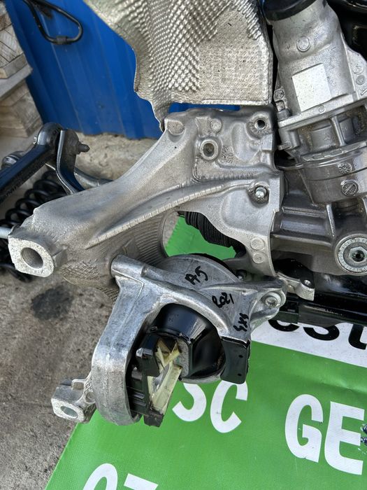 Tampon motor dreapta Audi A5 Quattro 2.0 Tdi 2021