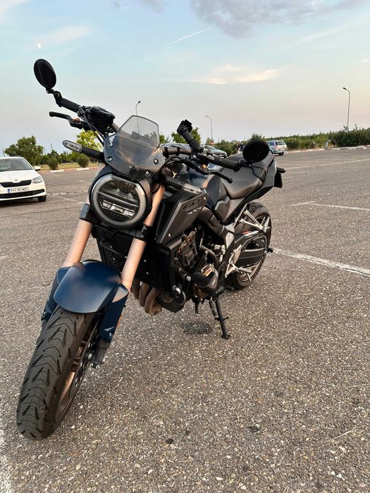 Honda CB650R 2021 | 19.000 KM | Full Accesorizată & Îngrijită