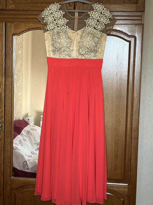 Продам платье вечернее