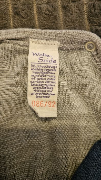 Два броя вълнени бодита Cosilana за бебе 86/92