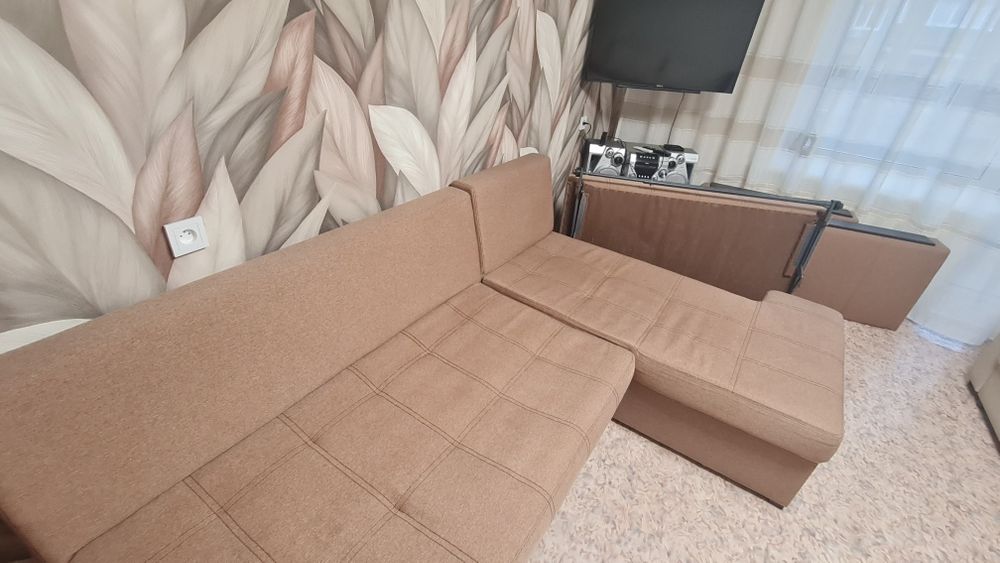 Продам диван в отличном состоянии