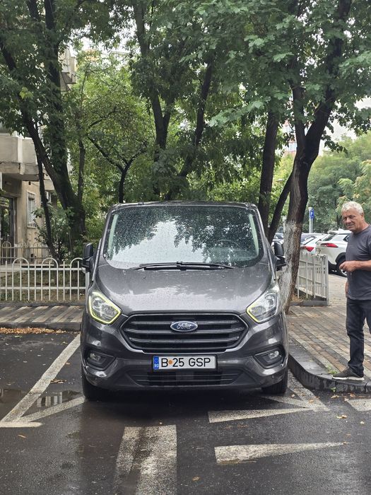 Ford Transit Custom 8+1