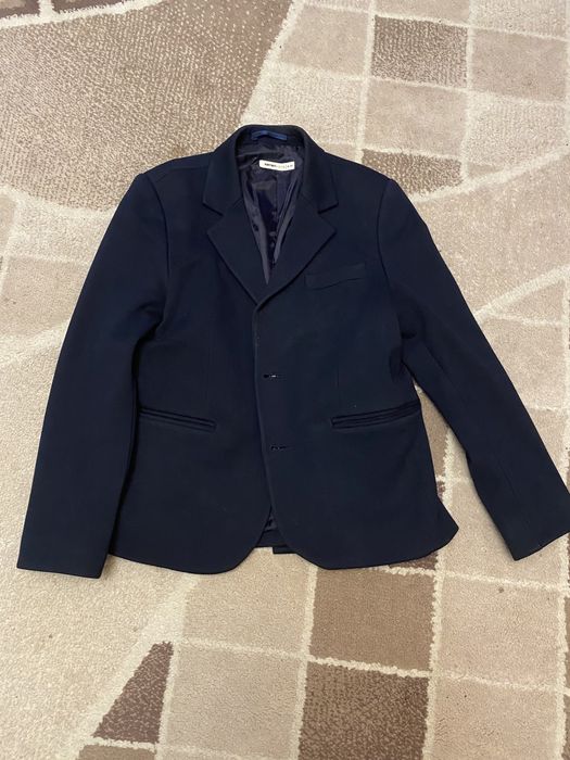 Продам пиджак для мальчика