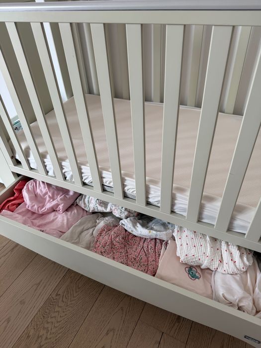 Patut bebe superb cu saltea ClevaMama si asternuturi