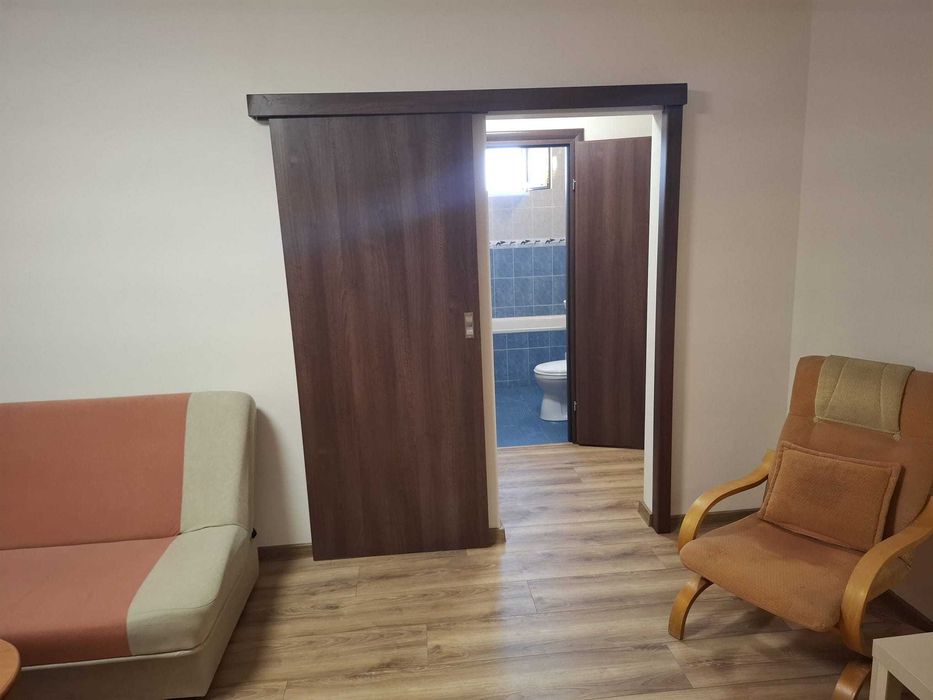 Închiriez apartament 2 camere Titan