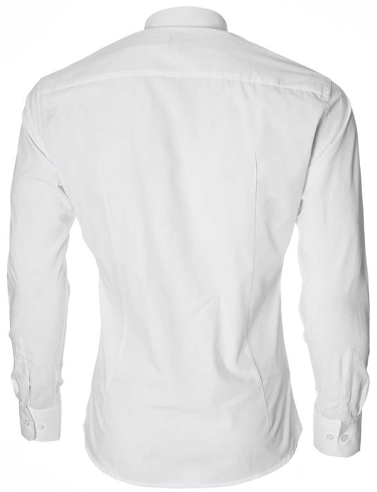 Качествена мъжка риза с дълъг ръкав.Slim Fit