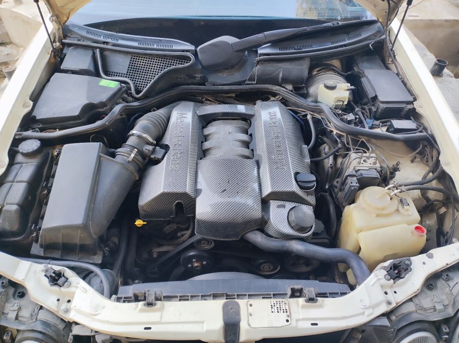 Мерседес бенс 210