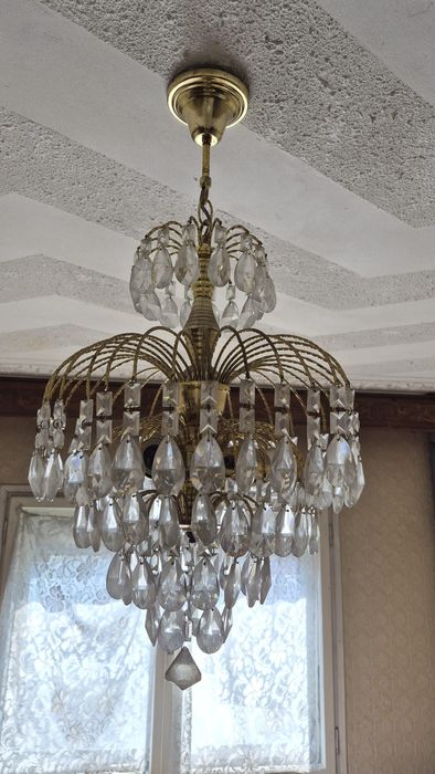 Candelabru din sticlă.