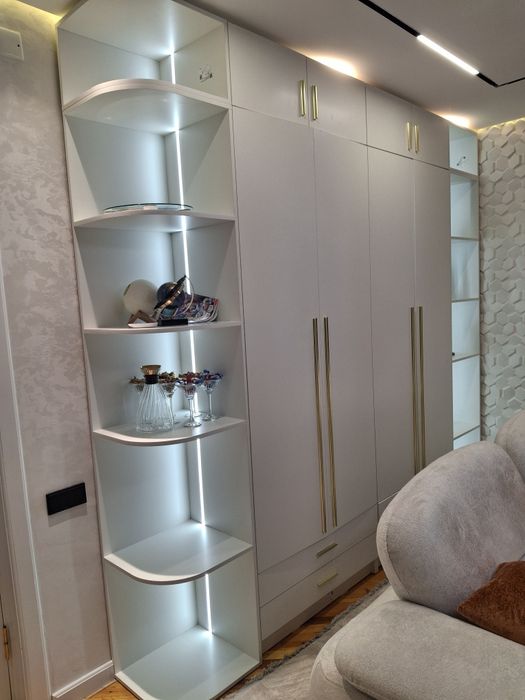 Мебель на заказ кухня прихожая спальня ТВ тумба обшивка стены