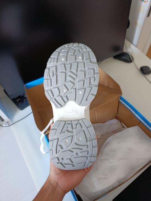 Кросовки warrior 42 (260мм)