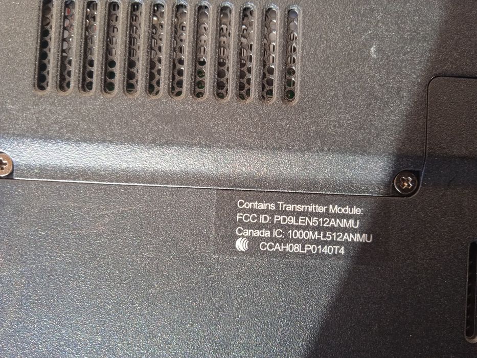 Продавам лаптоп Lenovo IdeaPad 4051