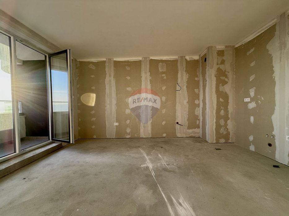 Продава се Двустаен апартамент в Варна, Трошево - 78 кв.м за 1144 €/кв.м - Снимка #8