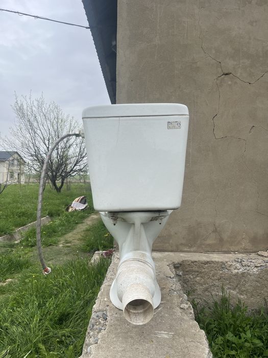 Унитаз сатылады б/у