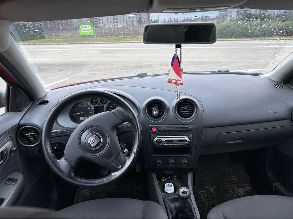 Seat Ibiza 1.2 12V benzina 2009 / 6500 Lei Negociabil