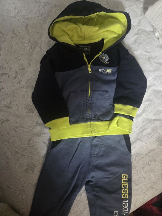Комплект Guess за дете 18 м