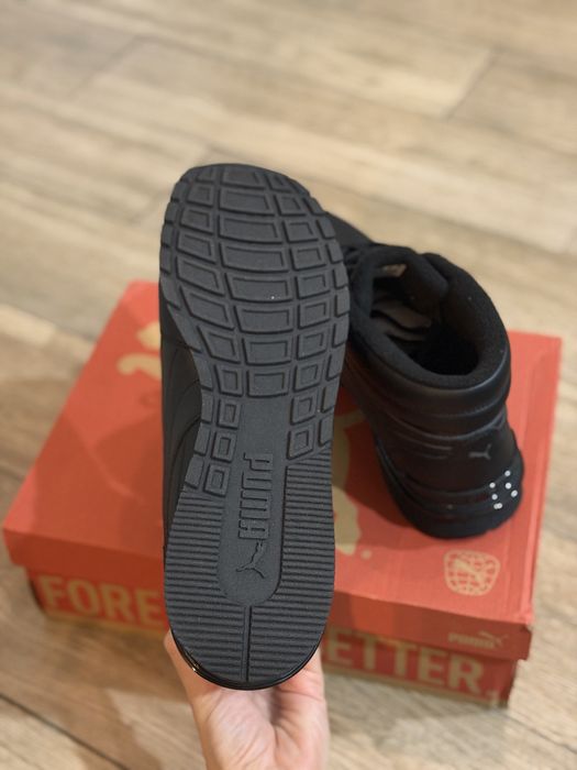 Нови боти/обувки Puma