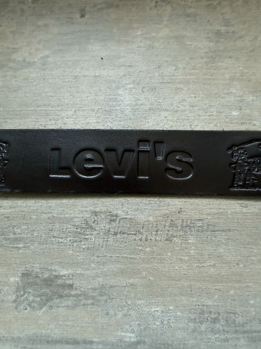 Curea piele Levis