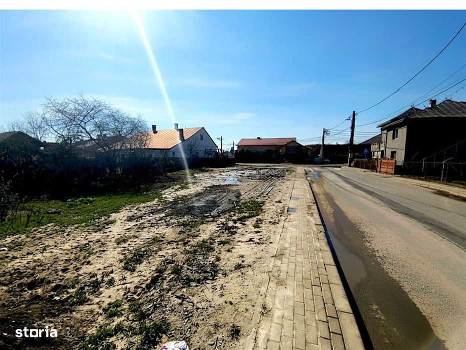 Teren Intravilan 732 MP | Itcani | Dublă Deschidere | Oportunitate