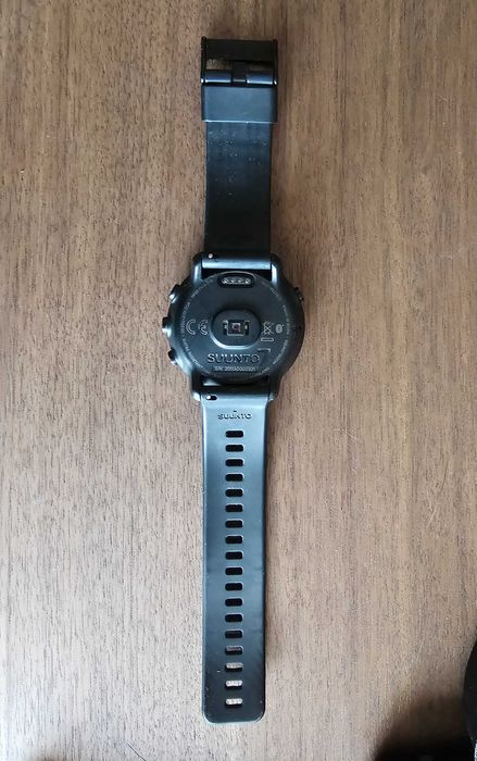 Suunto 7 – смарт-часы с множеством спортивных функций