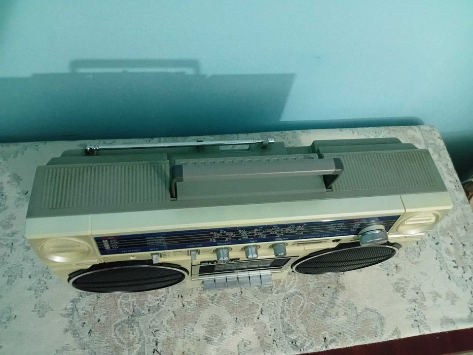 Casetofon Boombox Sharp GF-5757