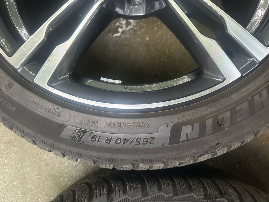 Roti bmw M5 doua marimi