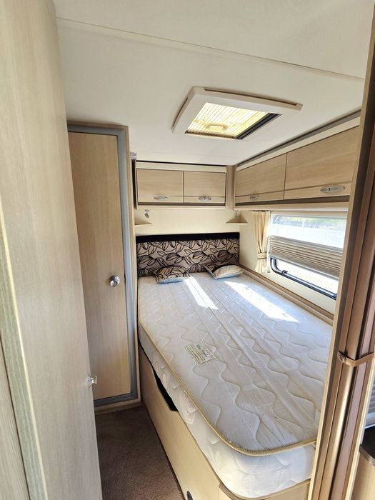Rulota STERLING  2012  gama de top cu moover si ATC  trailer control