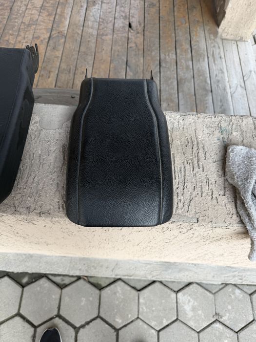 Подлакотник мерседес 140