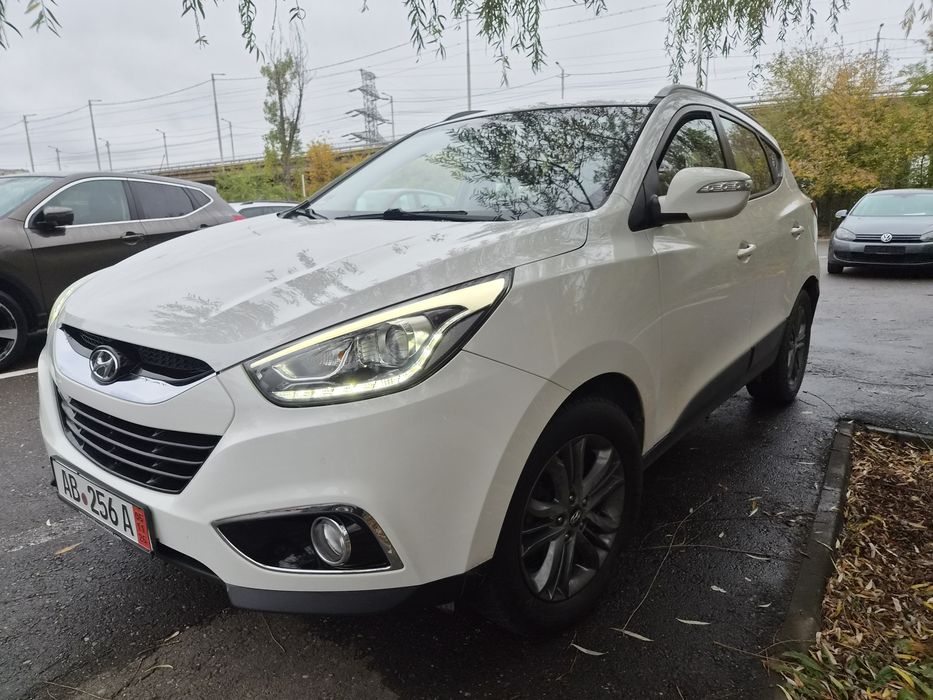 HYUNDAI ix35 2015 — imagine 2