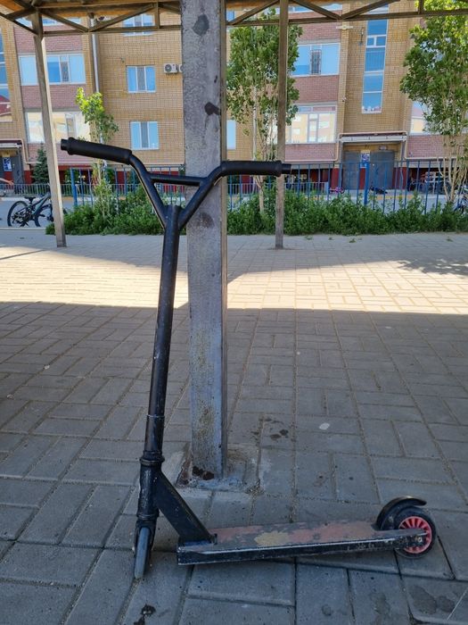 Продам самокат недорого