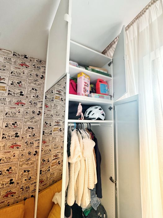 Гардероб и шкаф с огледални врати Ikea отлично състояние