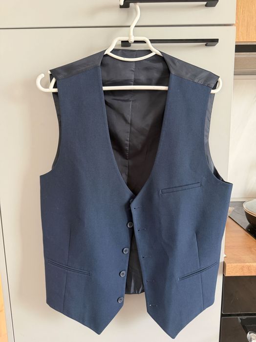 МЪЖКИ КОСТЮМ от две и три части 52 размер