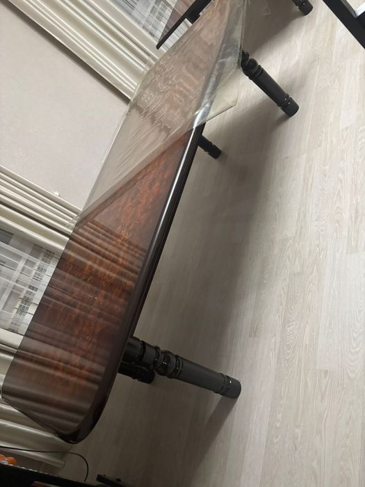 Продам стол и стулья