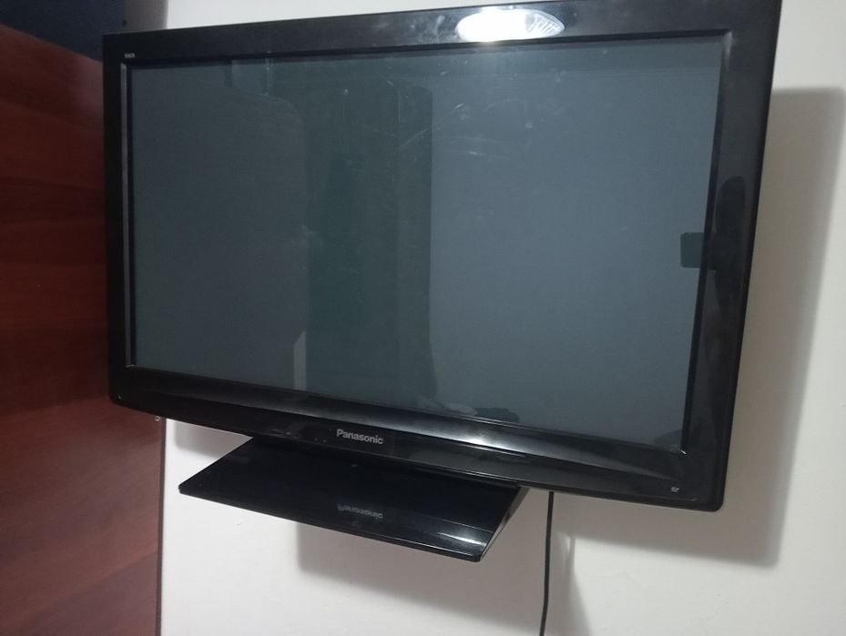 Продам телевизор 30 000