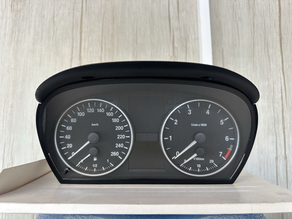 Километраж за BMW E90/E91 бензин преди фейс!