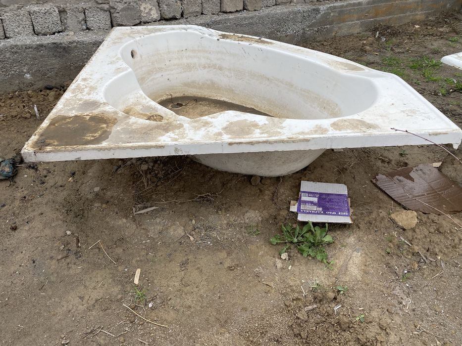 Ванна сотилади 1.70х1.70