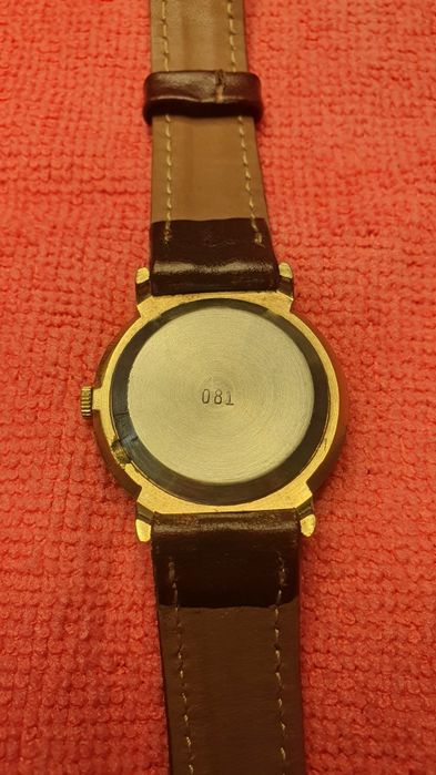 Ceas Raketa cu dată simplă