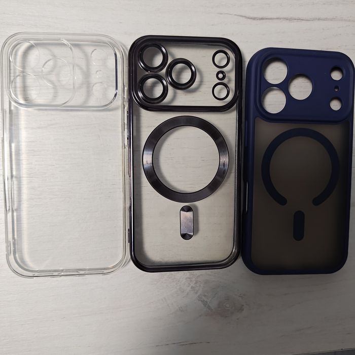 Продавам гръб и протектор за Iphone 17 pro