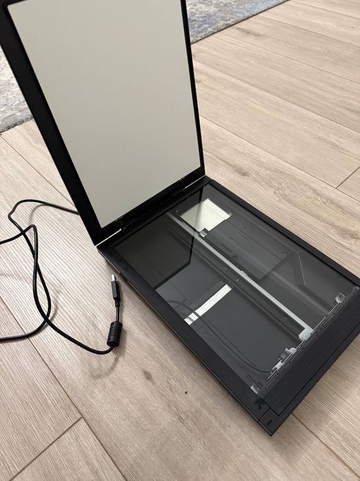 Сканер Canon LIDE 400