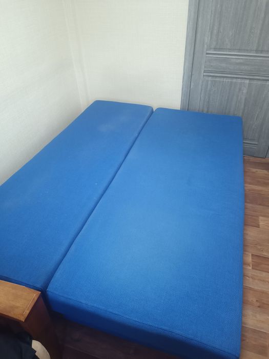 Продам диван в хорошем состоянии